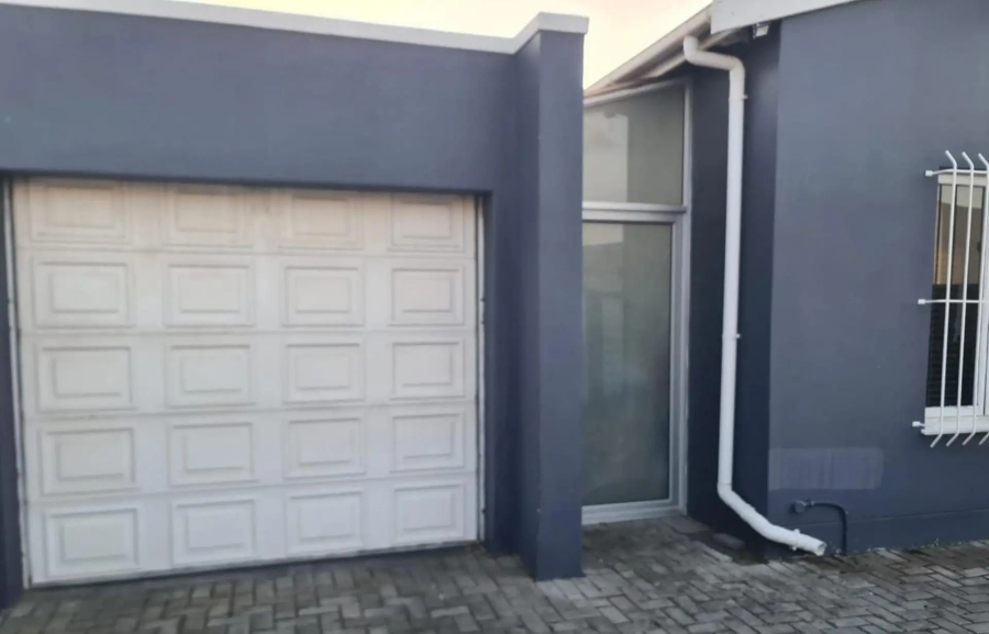 3 Bedroom Property for Sale in Brooklyn Western Cape